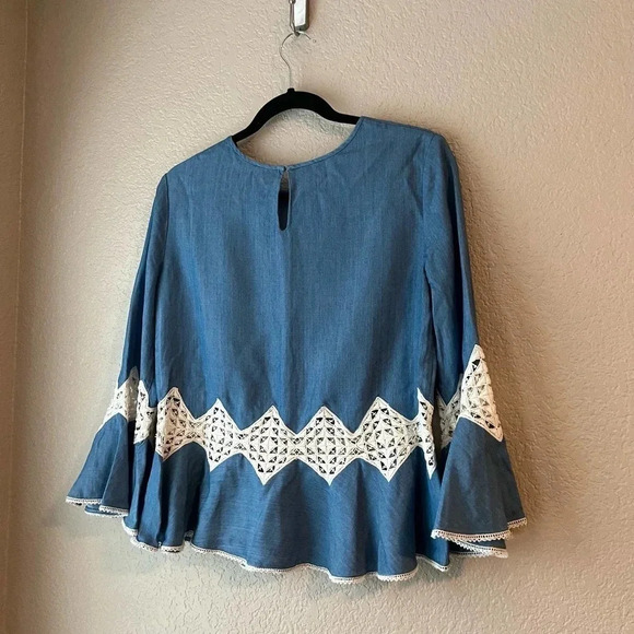 Jonathan Simkhai Blue Lace Inset Trumpet Sleeve Chambray Blouse Size XS - Picture 7 of 9